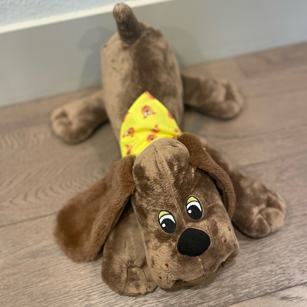 Pound Puppies Classic Plush - Zany - Brown